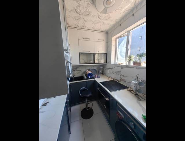 2 BEDROOM PROPERTY TO RENT IN SOUTH BEACH